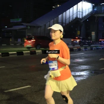 Runner Photo 7899491