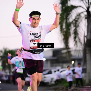 Runner Photo 7899496
