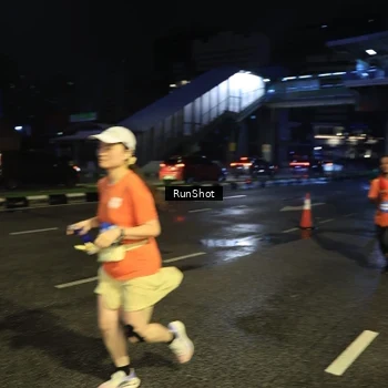Runner Photo 7899498