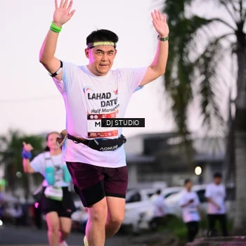Runner Photo 7899499