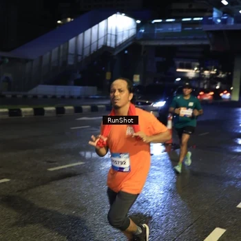 Runner Photo 7899539