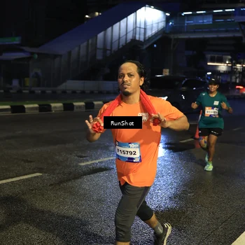 Runner Photo 7899545