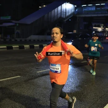Runner Photo 7899546