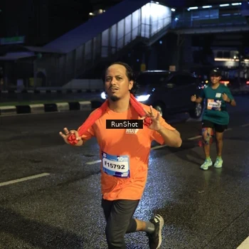 Runner Photo 7899550