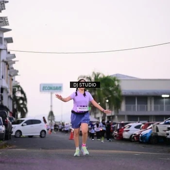 Runner Photo 7899555
