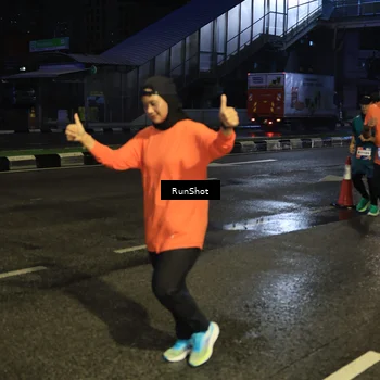 Runner Photo 7899563