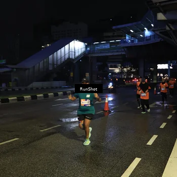 Runner Photo 7899572