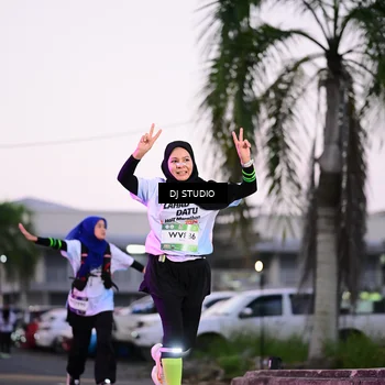 Runner Photo 7899583