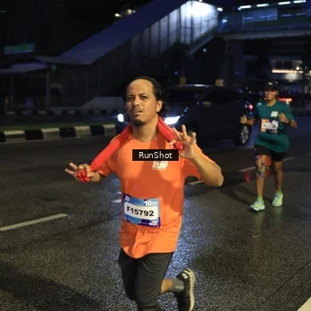 Runner Photo 7899584