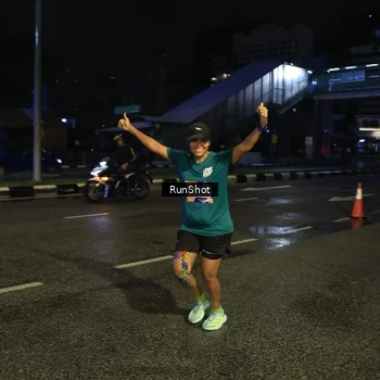 Runner Photo 7899600