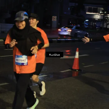 Runner Photo 7899692