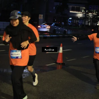 Runner Photo 7899699