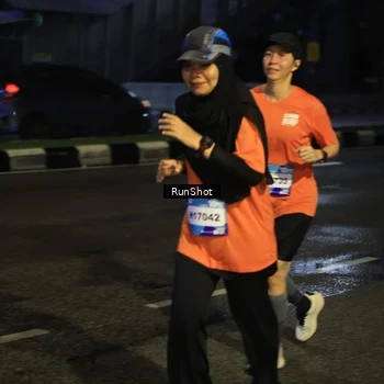 Runner Photo 7899715