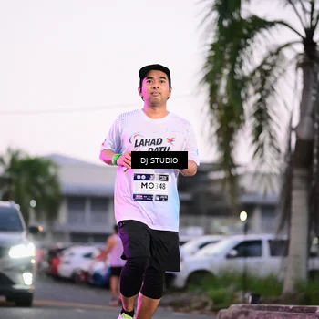 Runner Photo 7899729