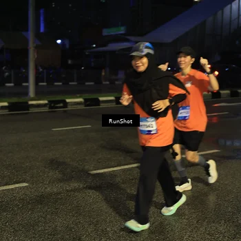 Runner Photo 7899730