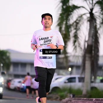 Runner Photo 7899731