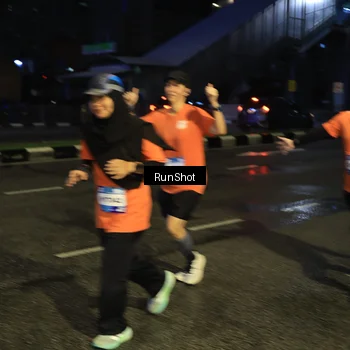 Runner Photo 7899740