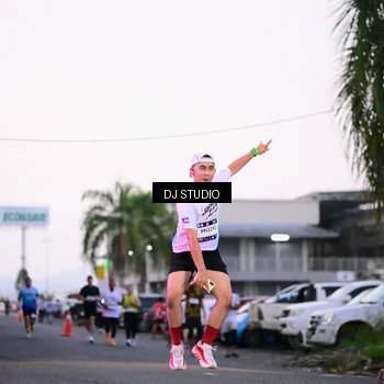 Runner Photo 7899747