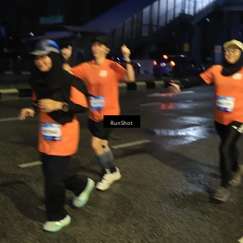 Runner Photo 7899752