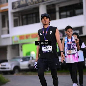 Runner Photo 7899759