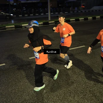 Runner Photo 7899771