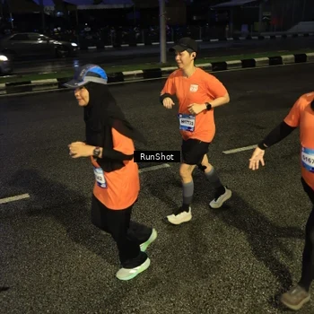 Runner Photo 7899785