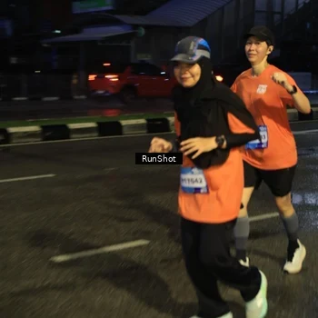 Runner Photo 7899787