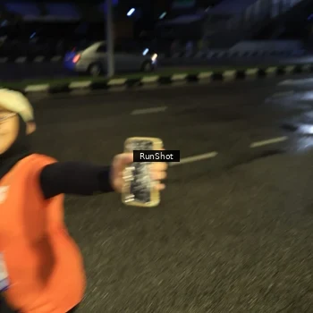 Runner Photo 7899799