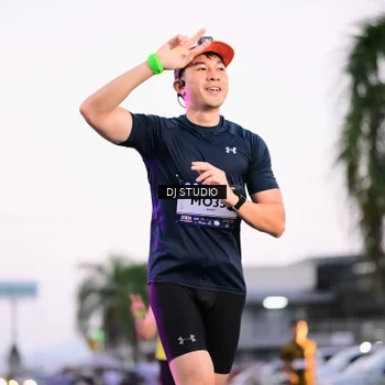 Runner Photo 7899809