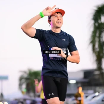 Runner Photo 7899813