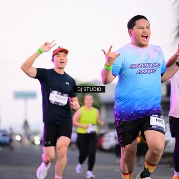 Runner Photo 7899818