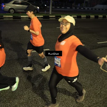Runner Photo 7899819