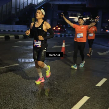 Runner Photo 7899821