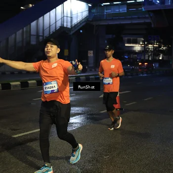 Runner Photo 7899854