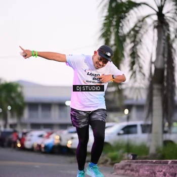 Runner Photo 7899867