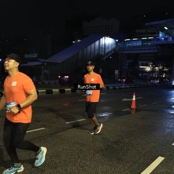Runner Photo 7899881