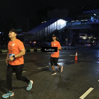 Runner Photo 7899882