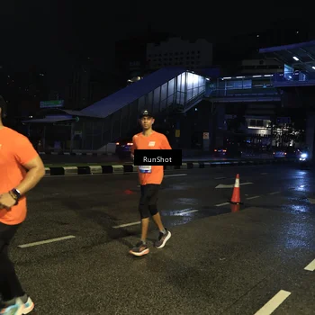 Runner Photo 7899889