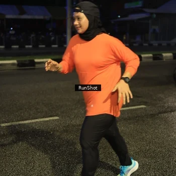 Runner Photo 7899898