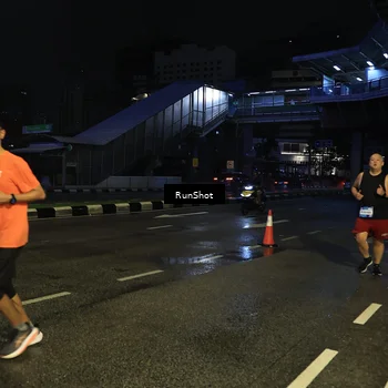 Runner Photo 7899900