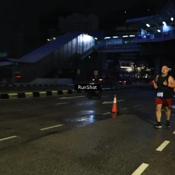 Runner Photo 7899906