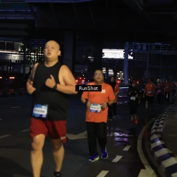 Runner Photo 7899909