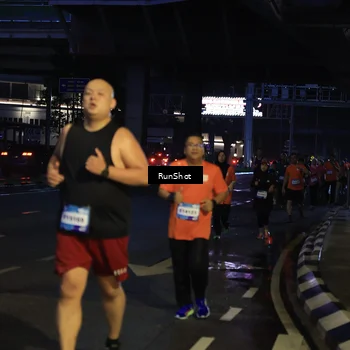 Runner Photo 7899912