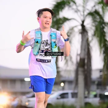Runner Photo 7899915