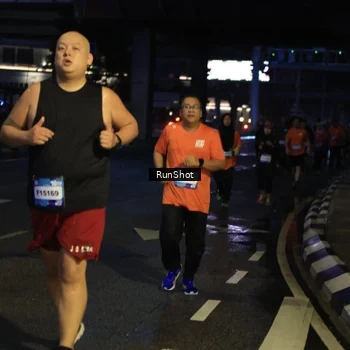 Runner Photo 7899921