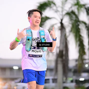 Runner Photo 7899924