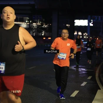 Runner Photo 7899930