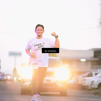 Runner Photo 7899932