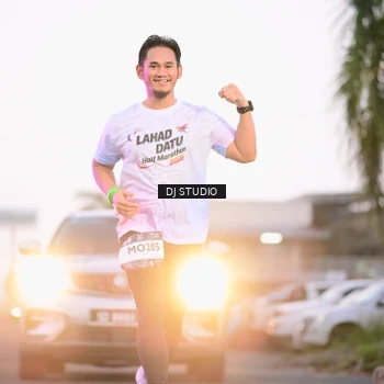 Runner Photo 7899949