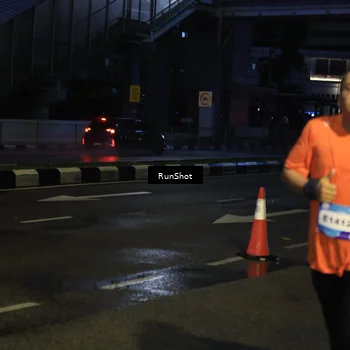 Runner Photo 7899971